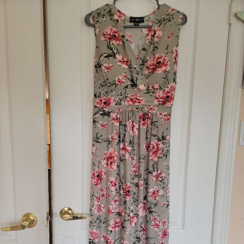 Summer dress casual